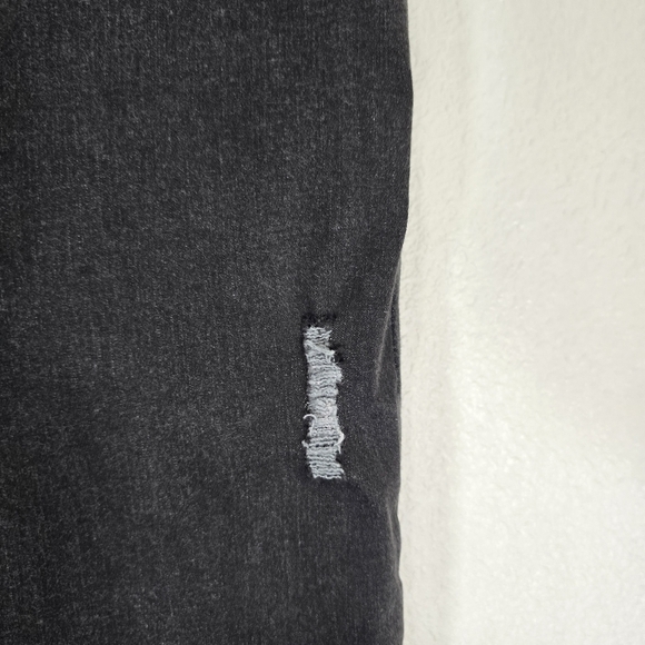 Spanx Vintage Distressed Ankle Skinny Jeans in Black Size Large Style 20213R - Picture 4 of 13